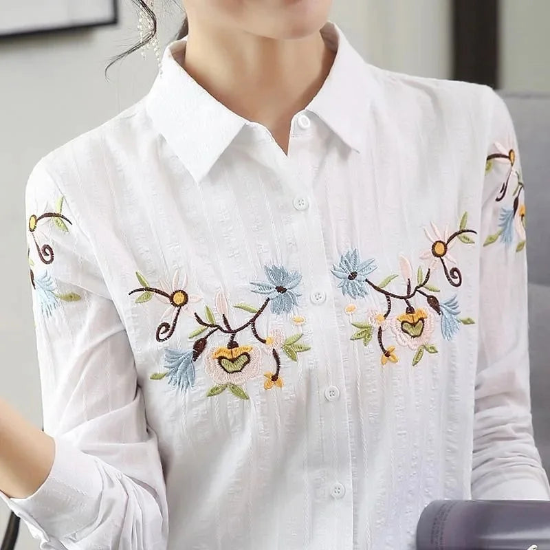 Camisas Femininas de Puro Algodão com Bordados Diferenciados - Dorothy