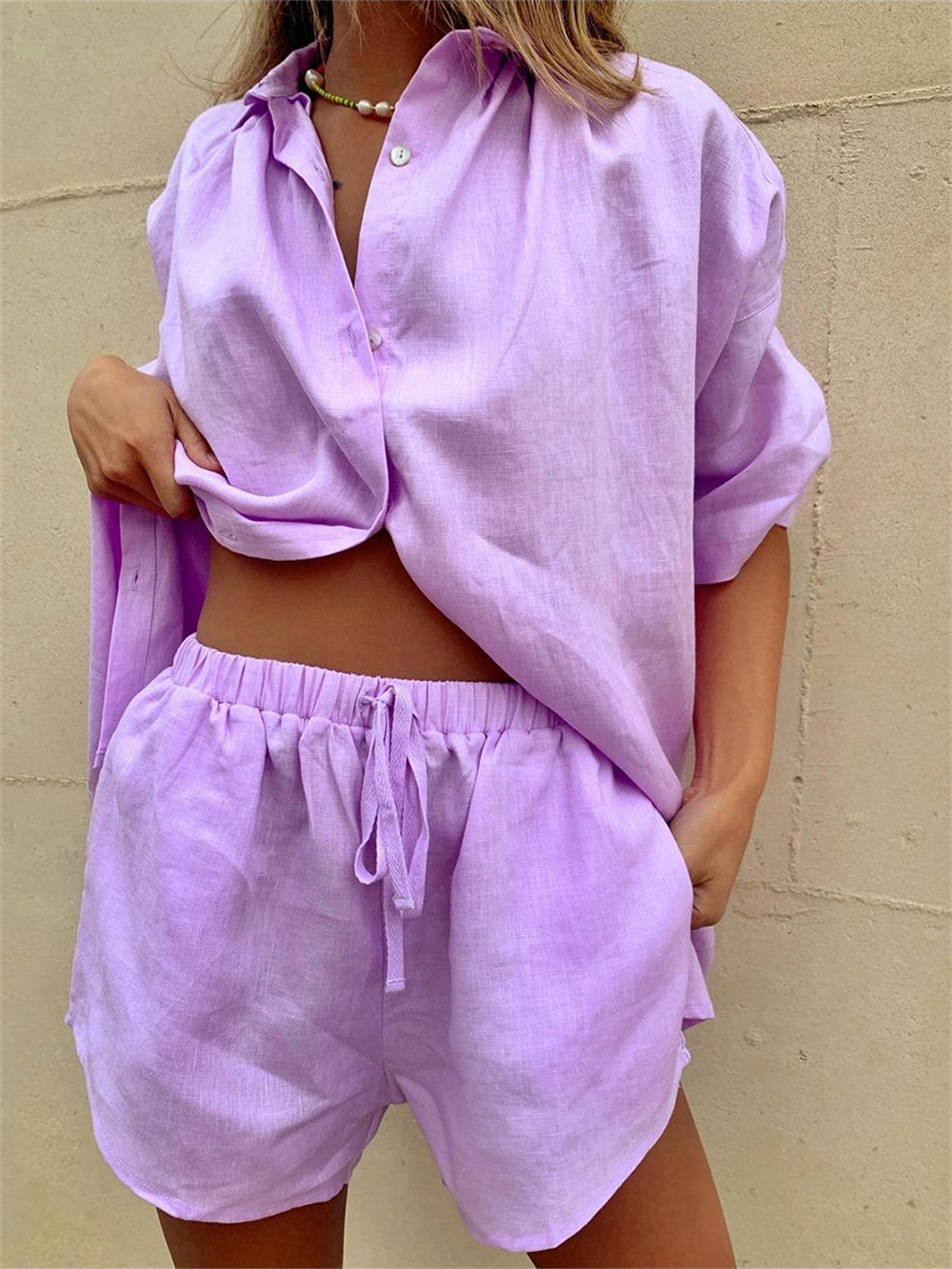 Conjunto Feminino Blusa de Meia Manga Shorts - Jasmine Camacho