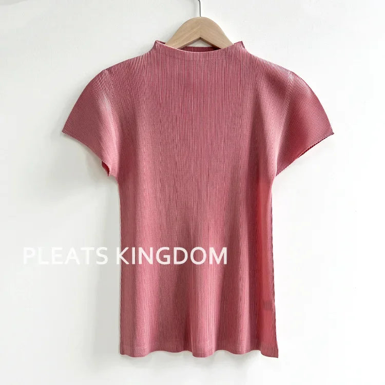 YUDX Pleated Half High Neck Profile Black T-shirts Women 2024 Summer Korean Fashion Causal Tops Designer Aesthetic Clothing