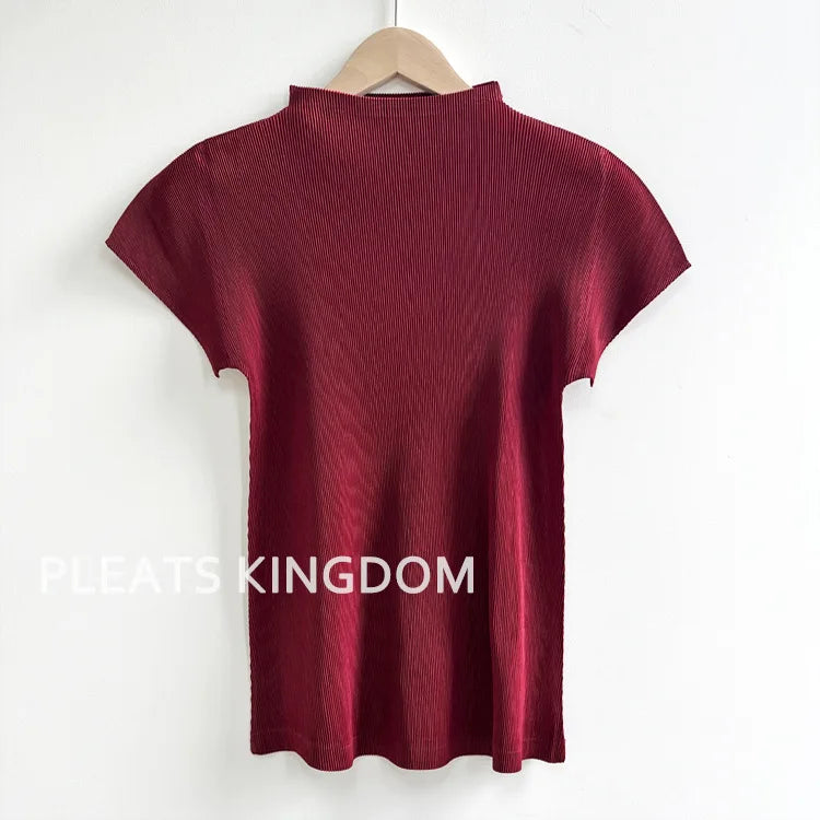 YUDX Pleated Half High Neck Profile Black T-shirts Women 2024 Summer Korean Fashion Causal Tops Designer Aesthetic Clothing