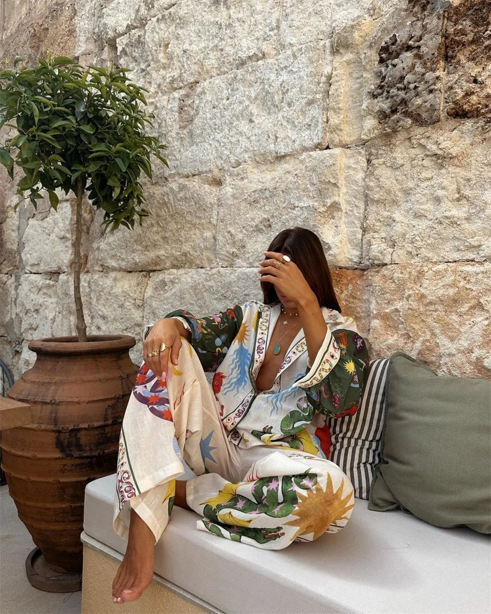 Conjunto Feminino de Camisa e Calça Estampa Digital - Sharon Stone