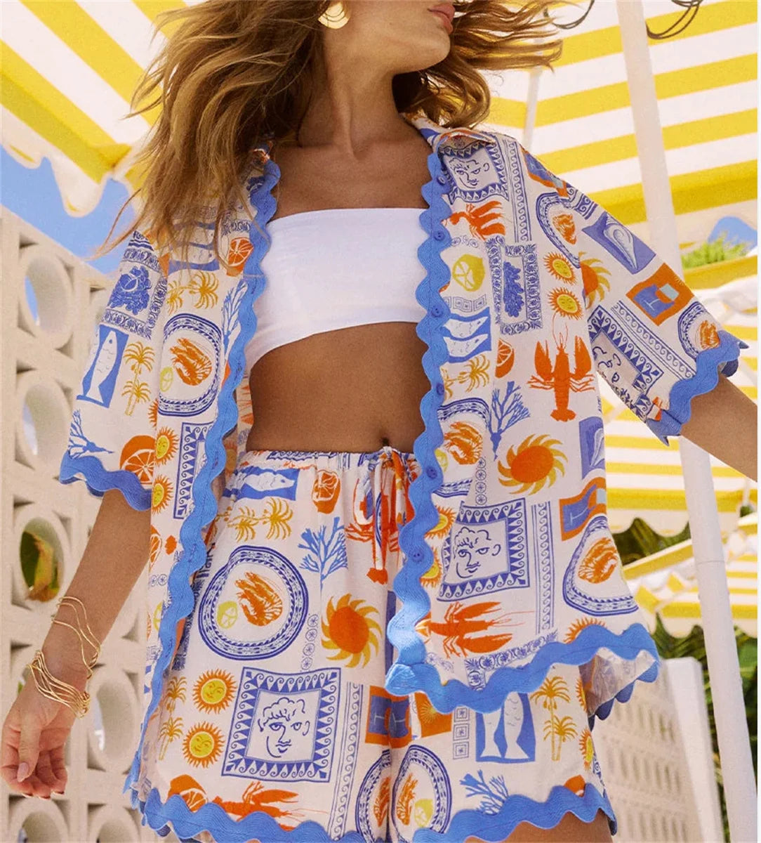 Conjunto Feminino Estampa Digital Blusa e Shorts - Frida