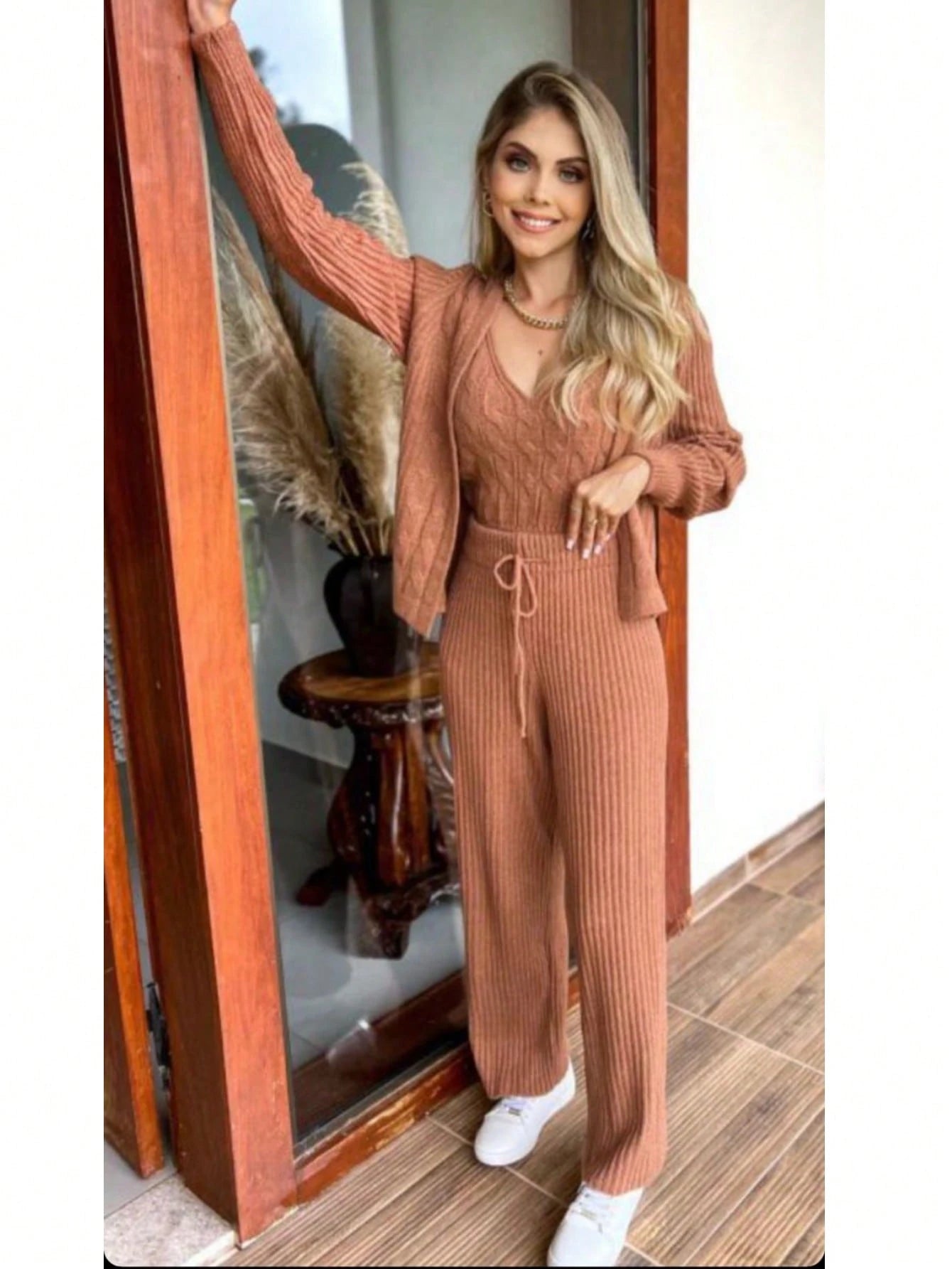 Trijunto 3 Peças Casaquinho Regata e Calça Tricot