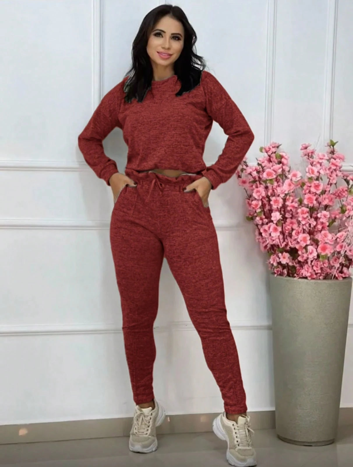 Conjunto Feminino Blusa Cropped Manga Longa e Calça Lãzinha Coleção Inverno 2025 - Cristiani