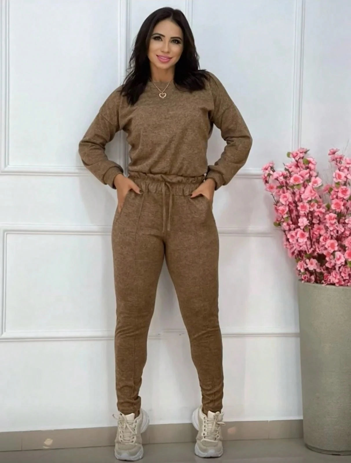 Conjunto Cropped Manga Longa e Calça Lãzinha Inverno 2025