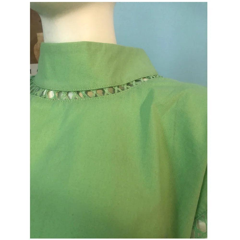 Blusa Feminina Algodão e Linho Estilo Casual Elegante Detalhes Bordados Vazados Coleção Primavera - Verão 2026 - Paty 