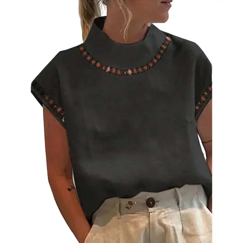Blusa Feminina Algodão e Linho Estilo Casual Elegante Detalhes Bordados Vazados Coleção Primavera - Verão 2026 - Paty 
