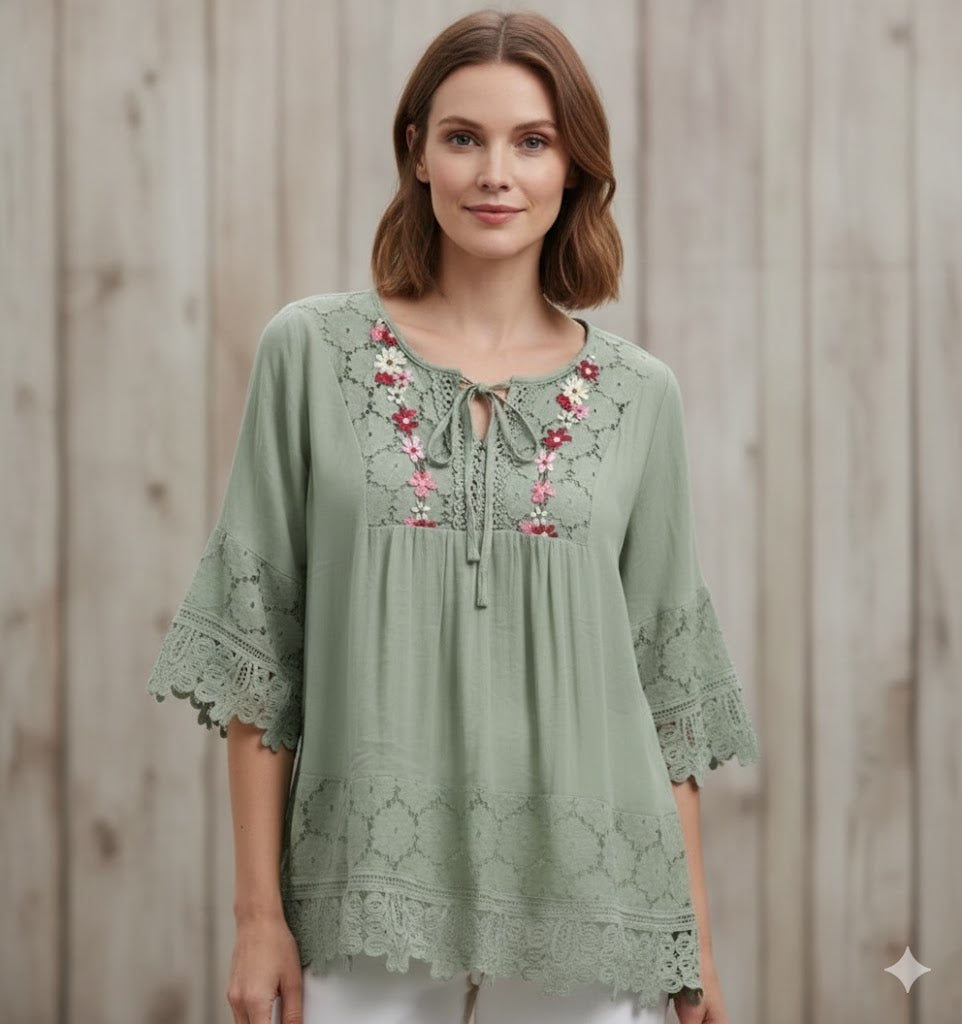 Blusa Feminina Casual  Primavera Verão 2026 Algodão e Linho Detalhes de Renda Sharpe Solto  Tamanhos  P ao 3 XG Plus Size - Marisa