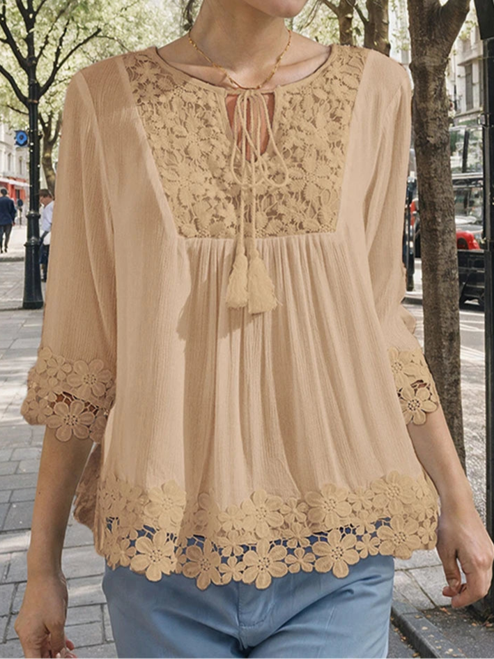 Blusa Feminina com Renda e Manga 3/4 Elegante Casual - Valeria 