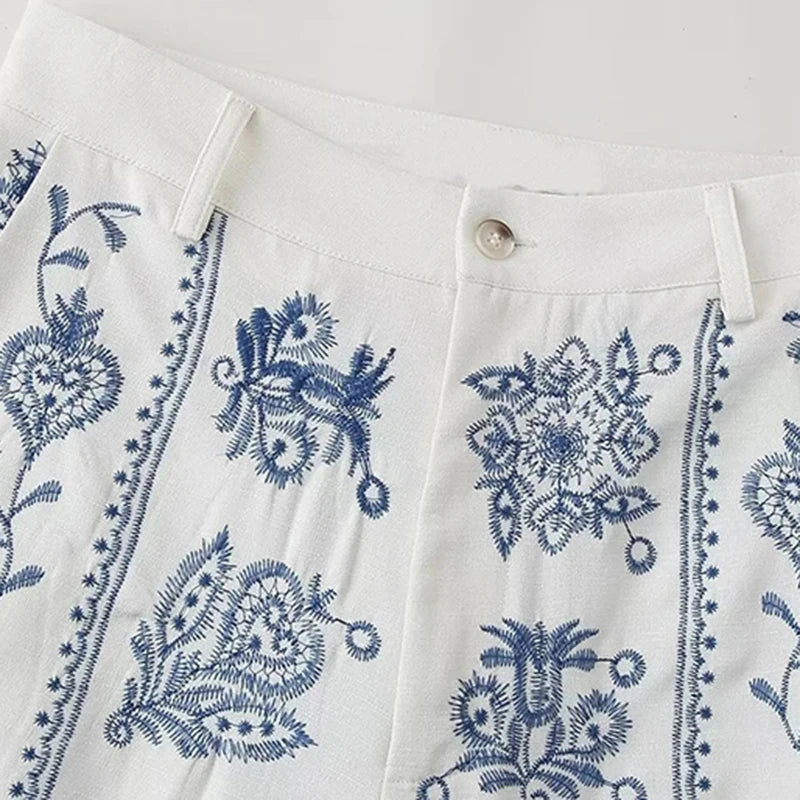 acabamento botão cintura Calça Feminina Reta Bordado Floral Cintura Alta - Duna