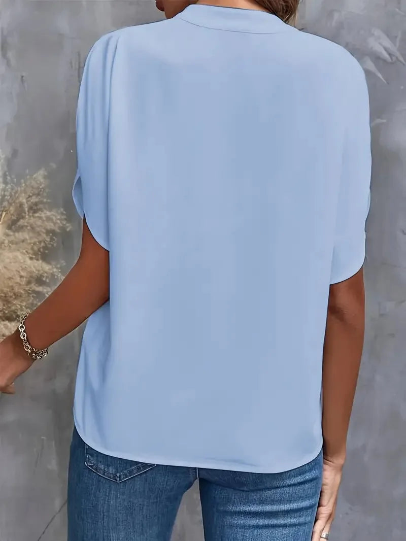 Camisa Feminina Elegante Clasica Casual Varias Cores Gola V Manga Curta com Detalhe Caimento Solto - Denisse                                           