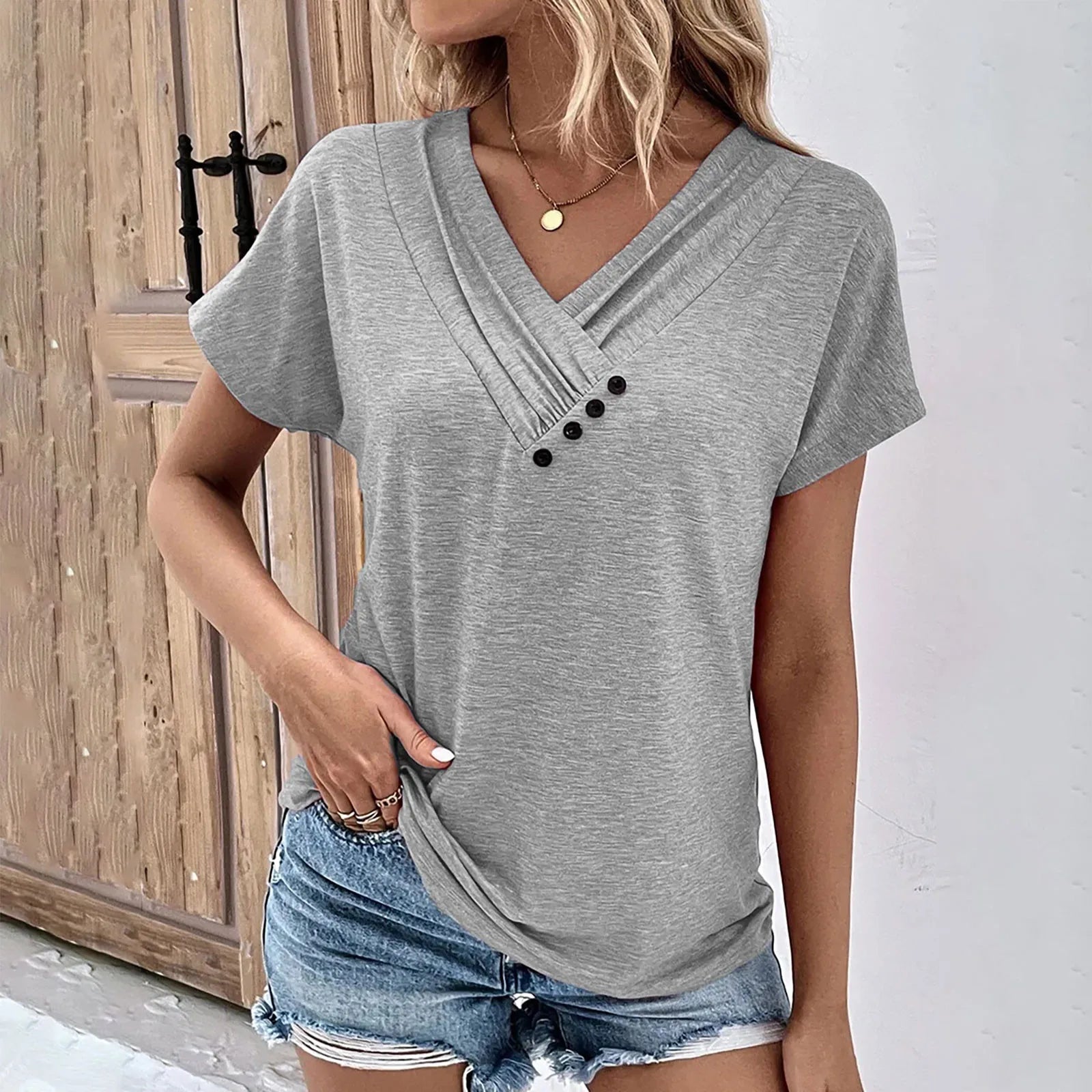 Camiseta decote V Casual  e Versátil - Adele