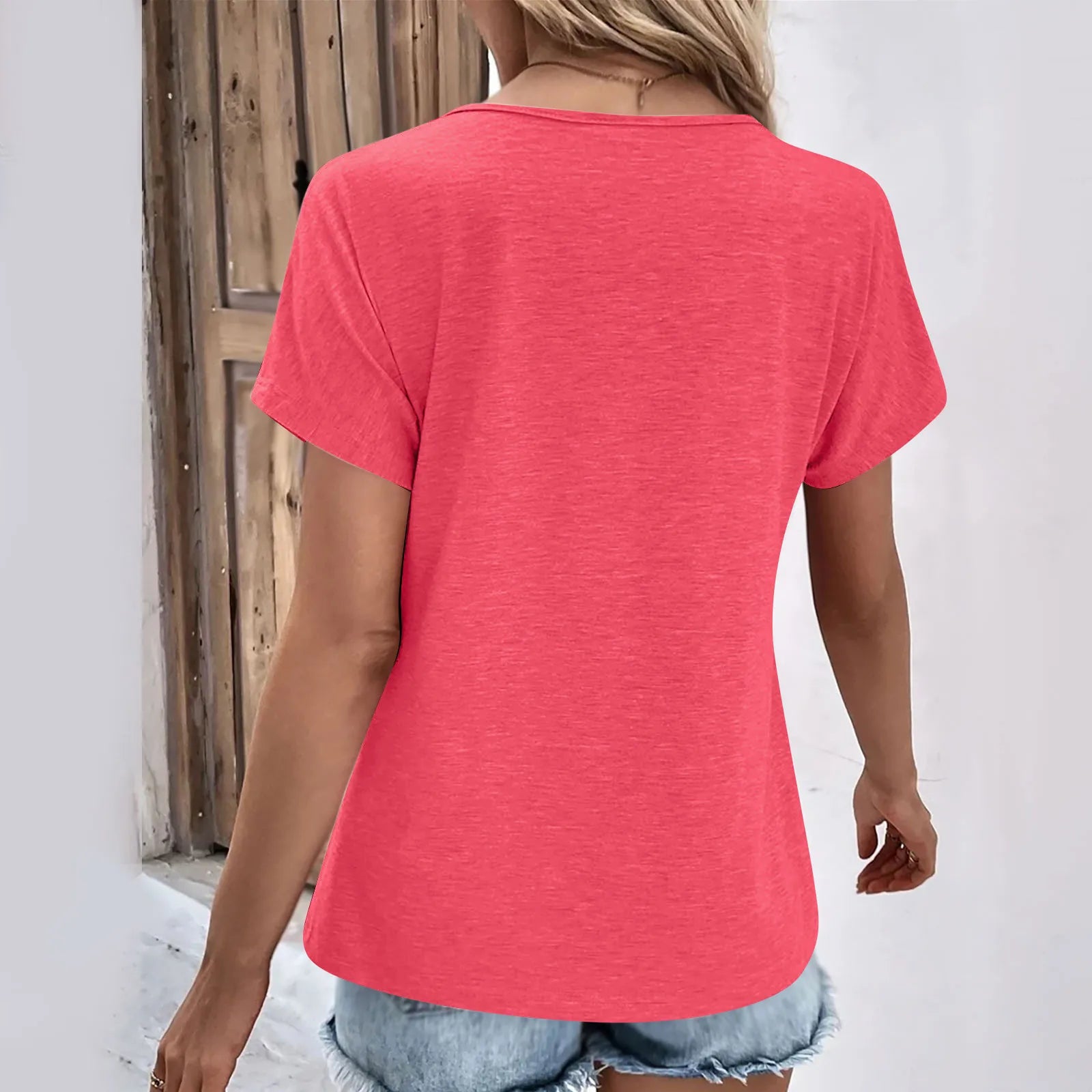 Camiseta decote V Casual  e Versátil - Adele