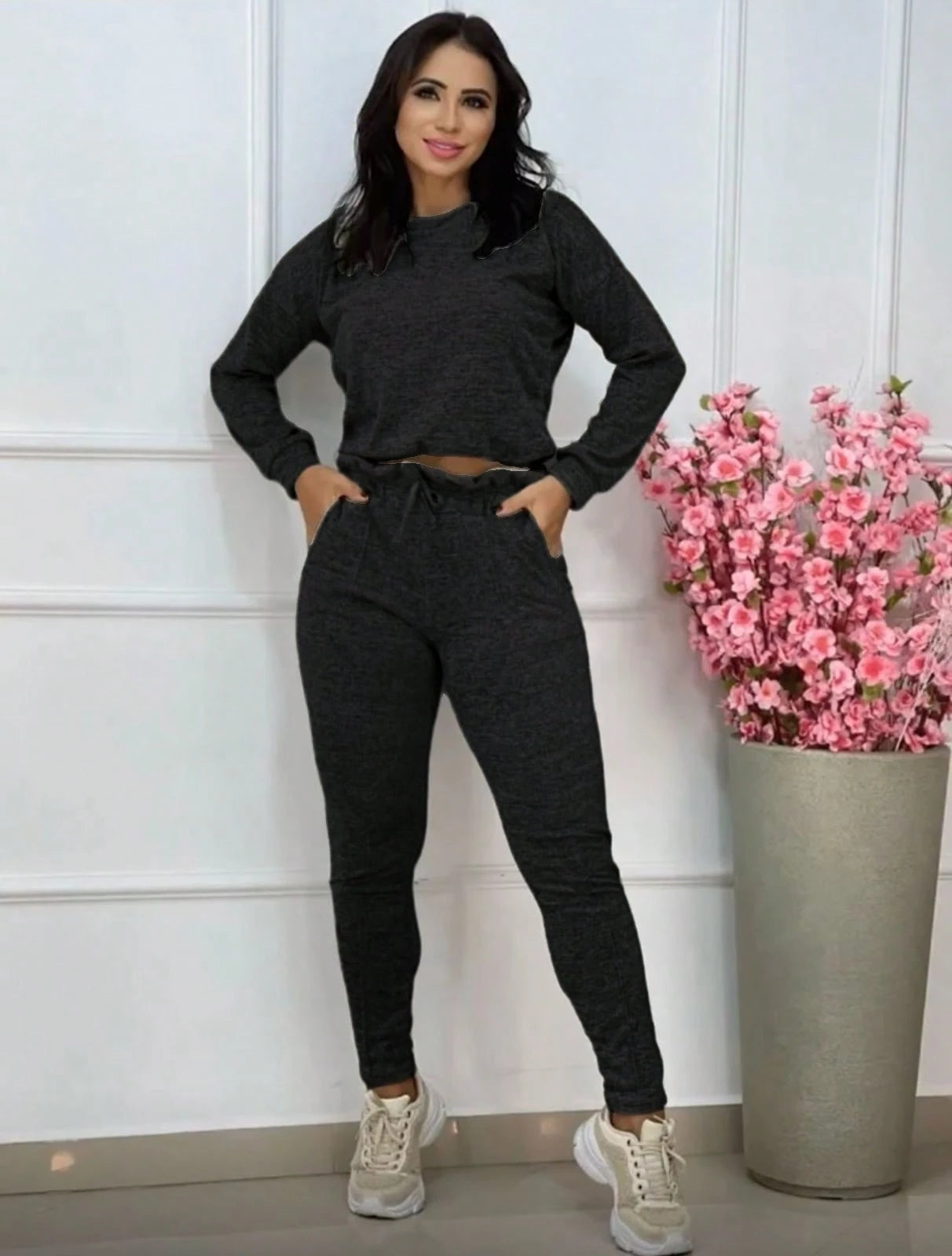 Conjunto Cropped Manga Longa e Calça Lãzinha Inverno 2025