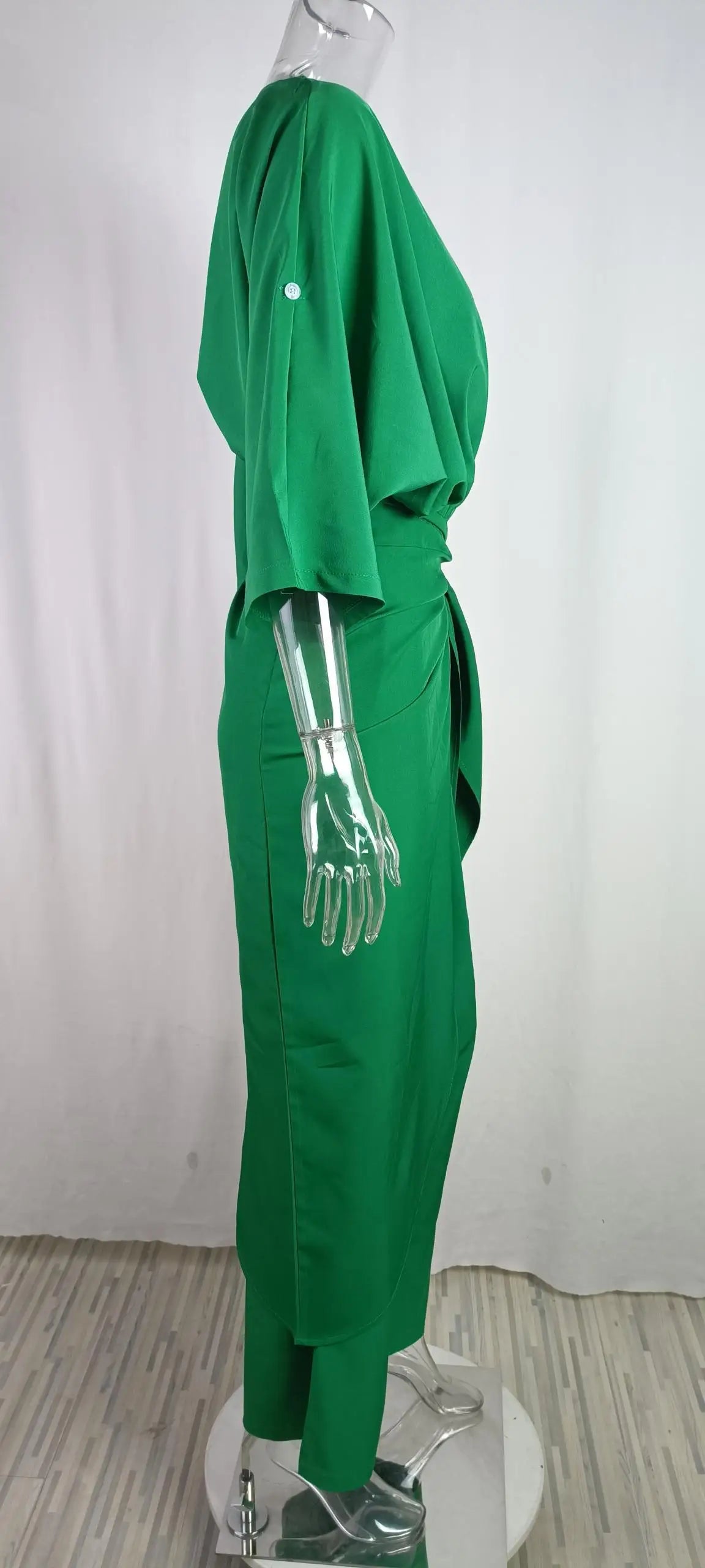 Conjunto Feminino Blusa com Decote em V Calça e  Elegante - Doris
