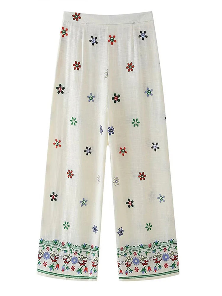 Conjunto Feminino Camisa e Calça Larga com Detalhes Bordados - Francine