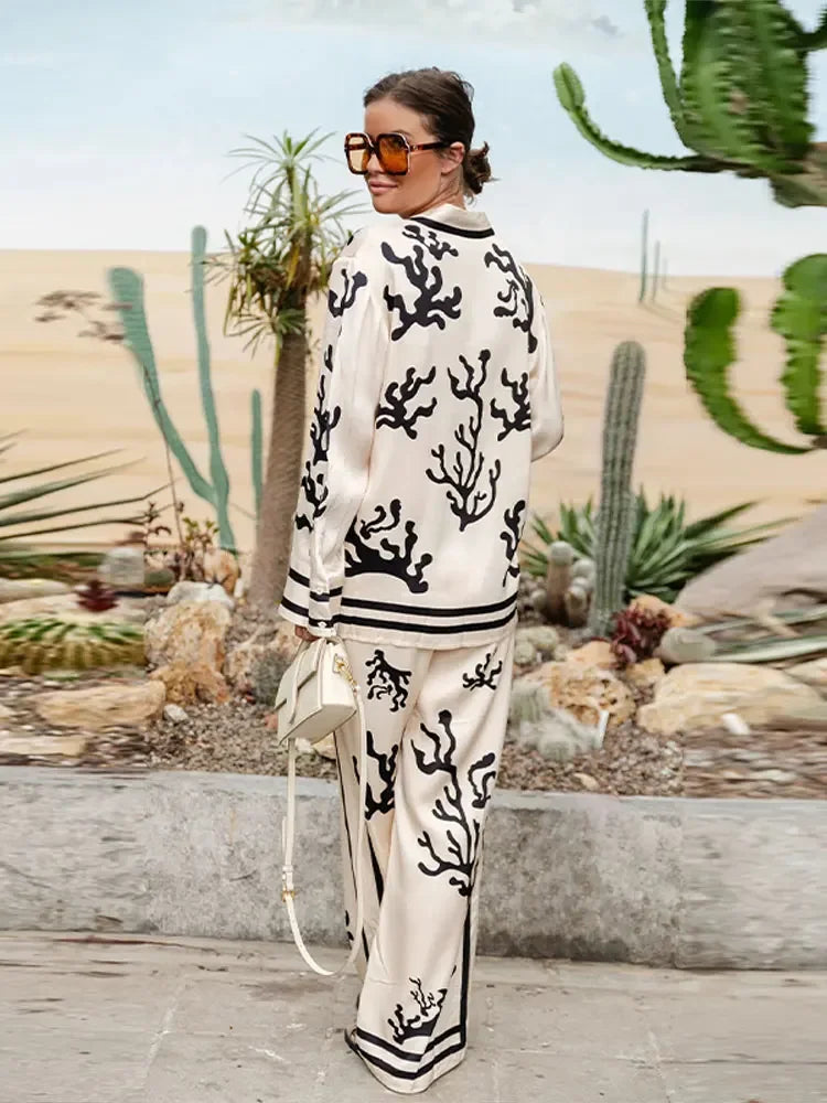 Blusa de manga comprida e calça de perna larga feminina, terno estampado feminino, lapela casual, moda de deslocamento suave, primavera e verão, 2022