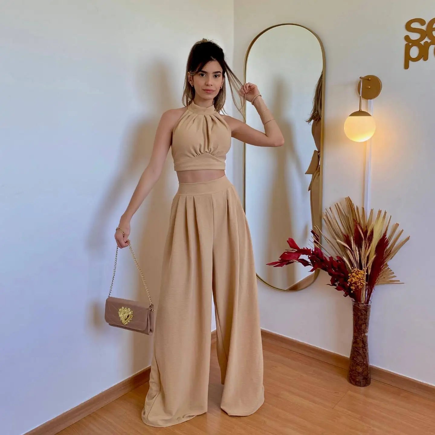 conjunto feminino beige