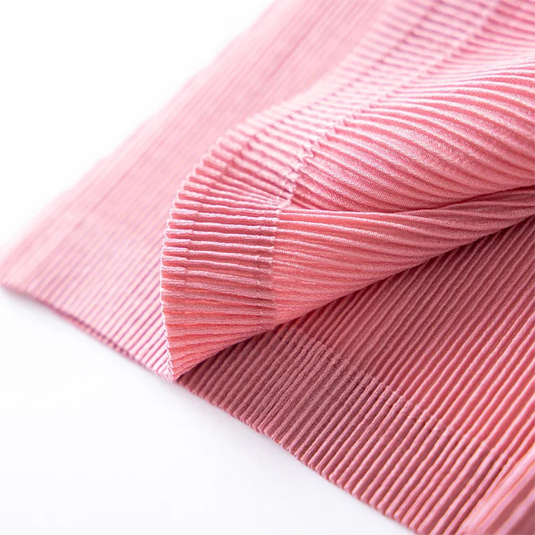 YUDX Pleated Half High Neck Profile Black T-shirts Women 2024 Summer Korean Fashion Causal Tops Designer Aesthetic Clothing