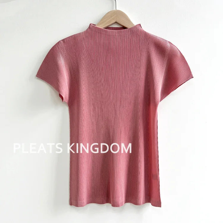 YUDX Pleated Half High Neck Profile Black T-shirts Women 2024 Summer Korean Fashion Causal Tops Designer Aesthetic Clothing