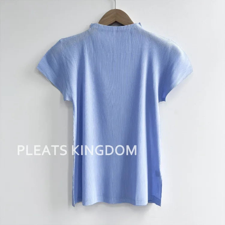 YUDX Pleated Half High Neck Profile Black T-shirts Women 2024 Summer Korean Fashion Causal Tops Designer Aesthetic Clothing