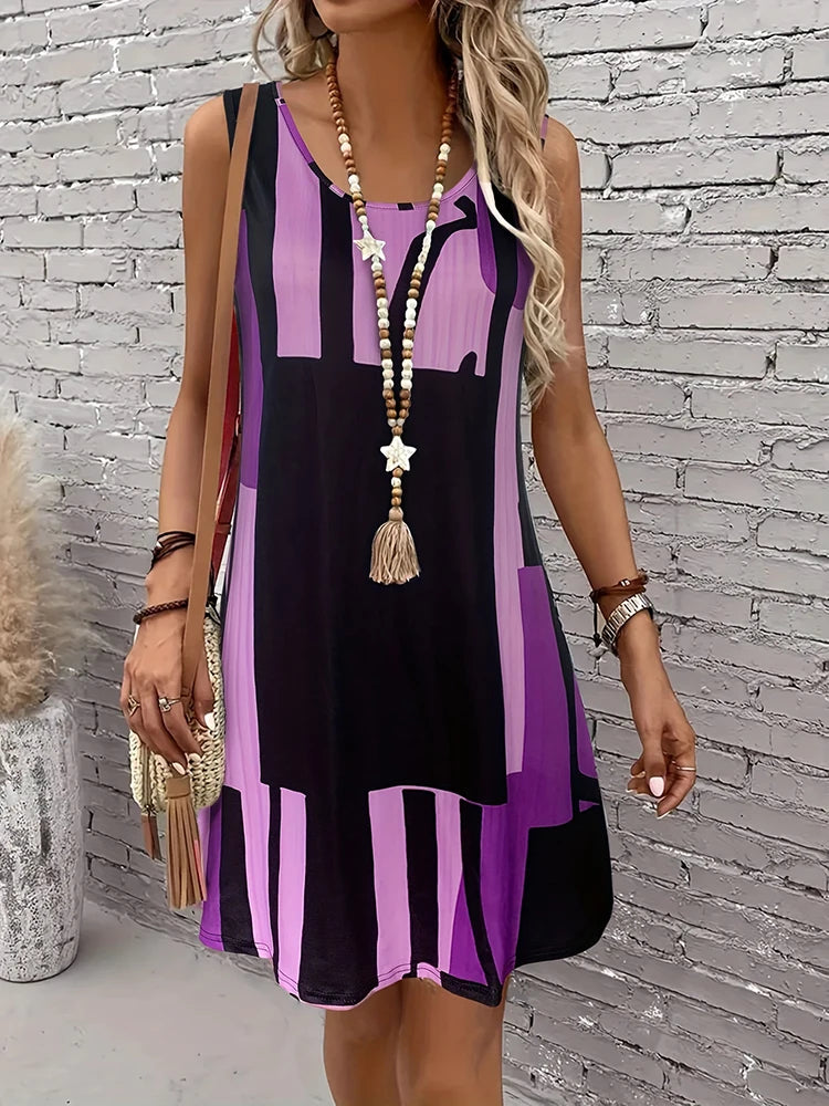 Vestido Curto Casual com Estampa Digital - Ludmilla