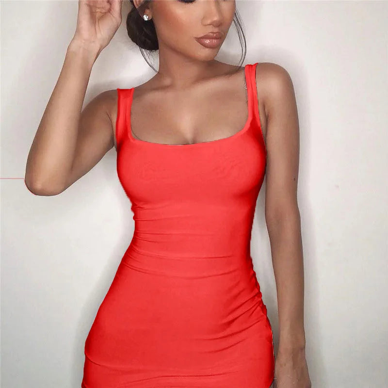 Vestido Curto Feminino Sexy Modelagem Slim - Janaina