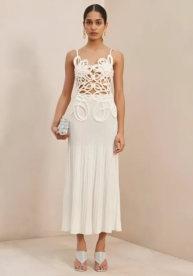 Vestido Longo Branco Midi com Desenhos Vazados  - Lucy